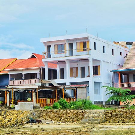 Raffiel Nias Apartment Lagudri ภายนอก รูปภาพ